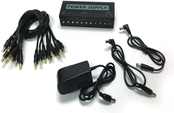 Senor Cable Guitar Pedal Power Supply Isolated Outputs Compact Portable Mini Power Supply for 9V 12V 18V Guitar Effect Pedal with Built-in USB Charging Port for Phone iPhone Pad iPad